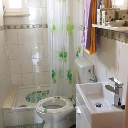 Mira Apartment *